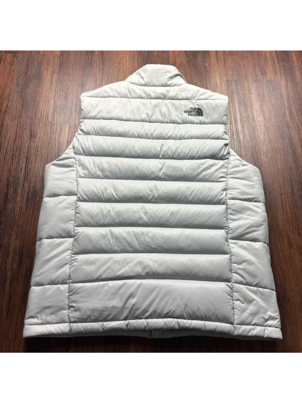 The North Face 550 Puffer Full Zip Vest Gray Men’s Size Large